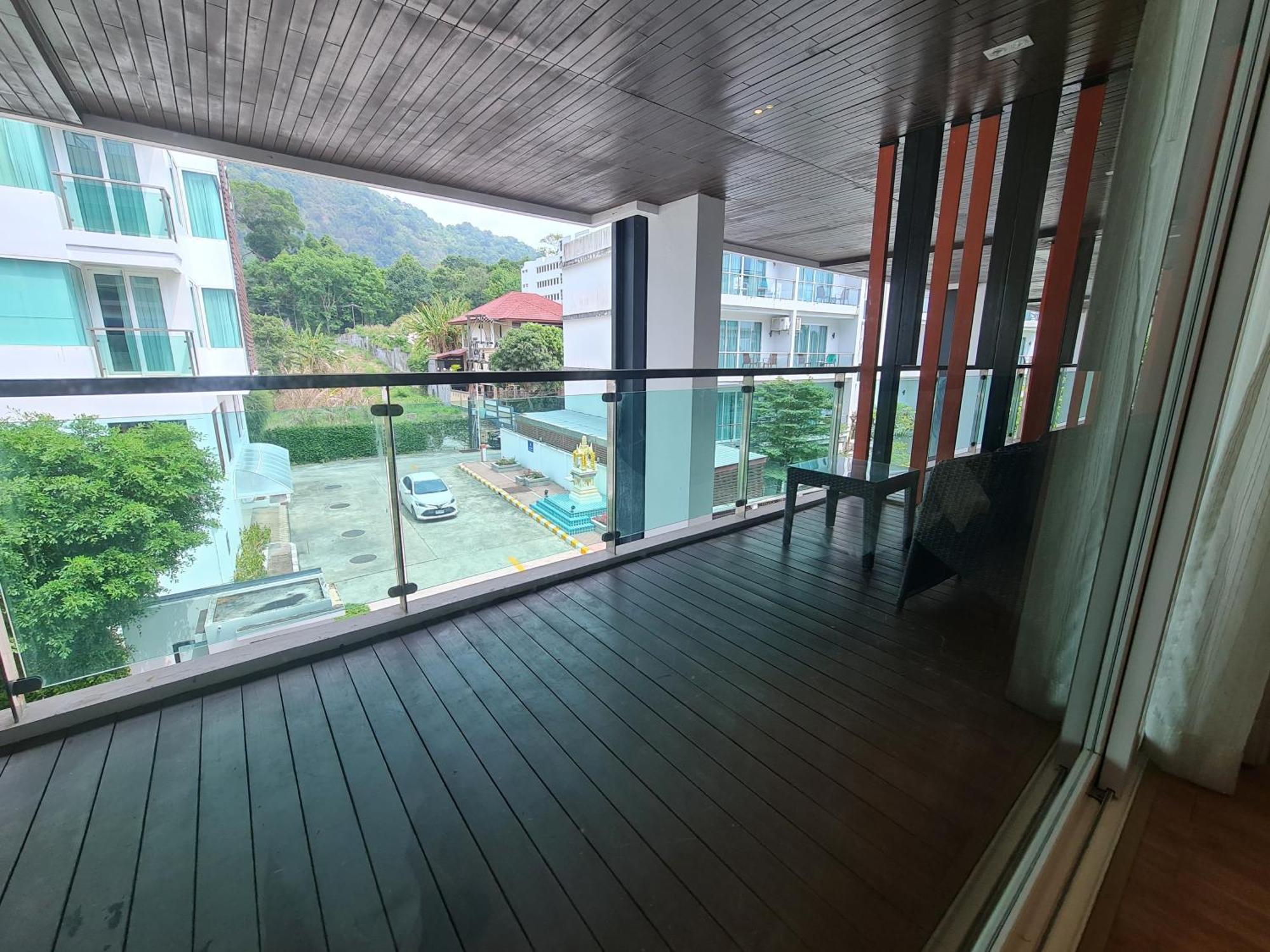 The Privilege Residence Patong Exterior foto