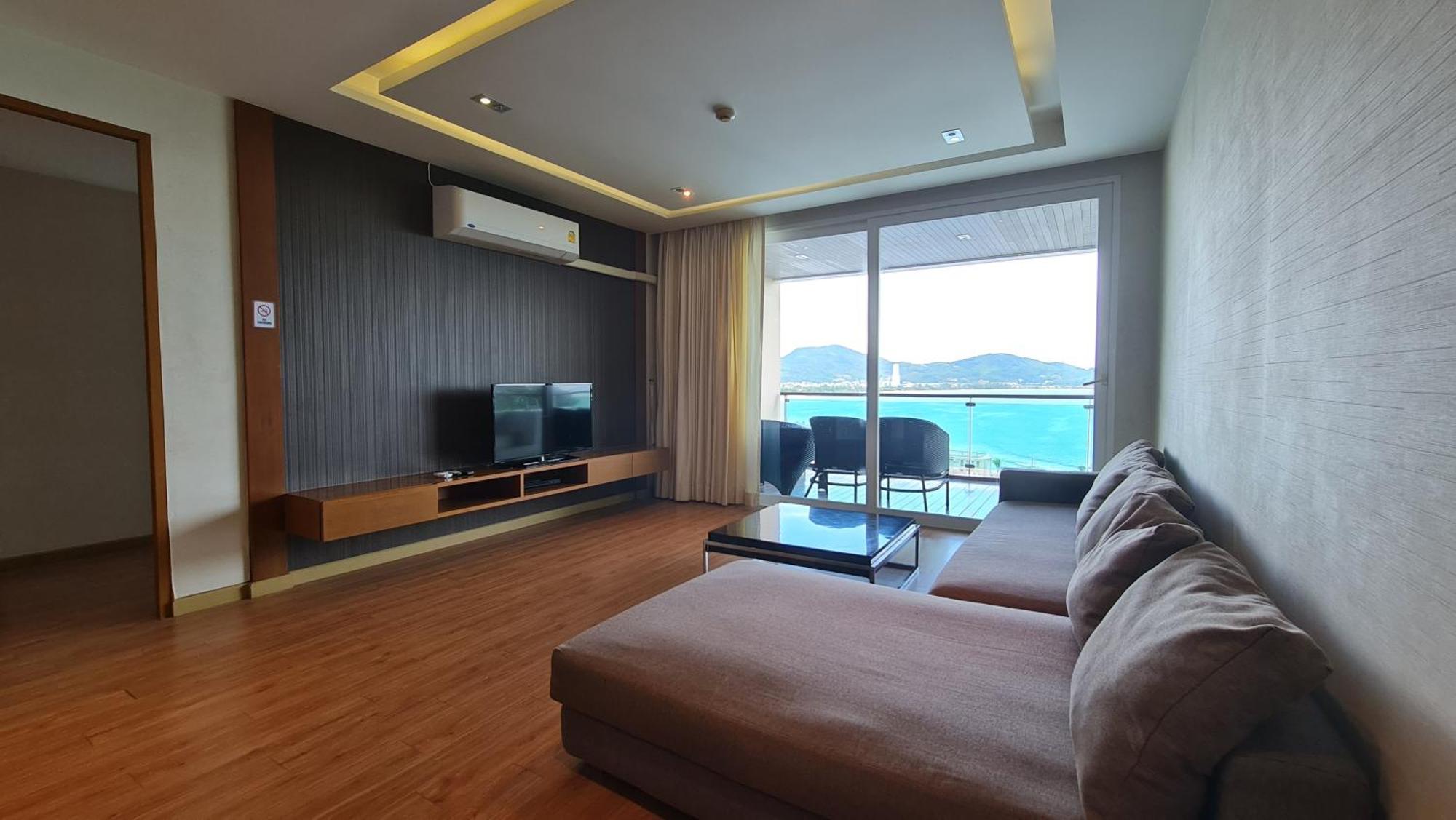 The Privilege Residence Patong Exterior foto