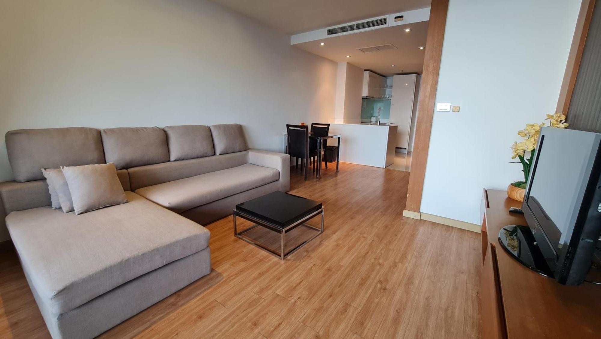 The Privilege Residence Patong Exterior foto