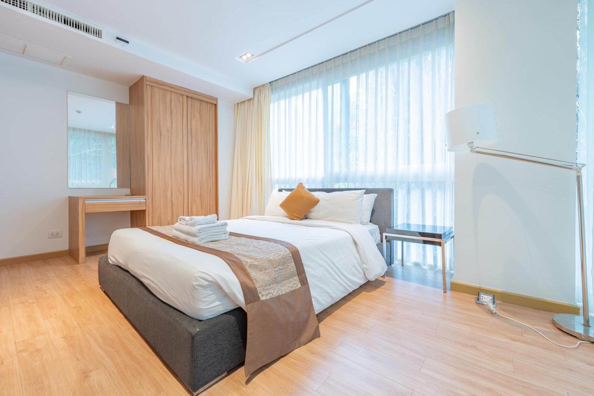 The Privilege Residence Patong Exterior foto